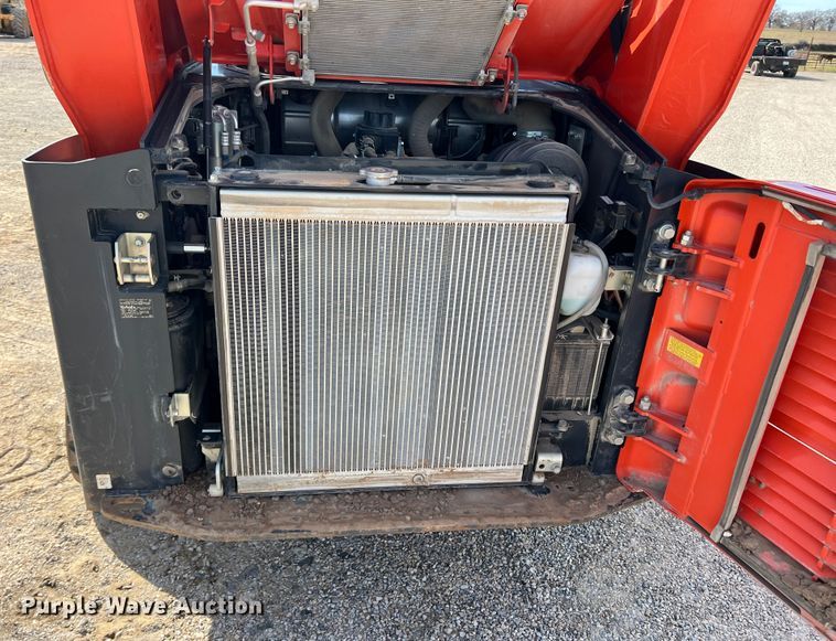 image for item JT9027 2021 Kubota SVL 95-2s tracked skid steer loader