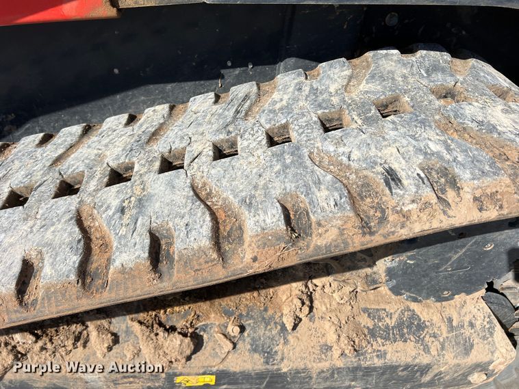 image for item JT9027 2021 Kubota SVL 95-2s tracked skid steer loader