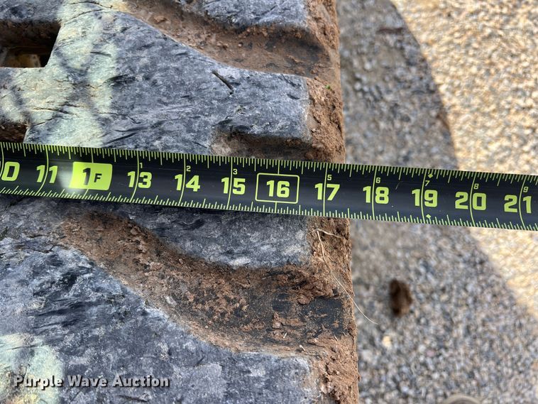 image for item JT9027 2021 Kubota SVL 95-2s tracked skid steer loader