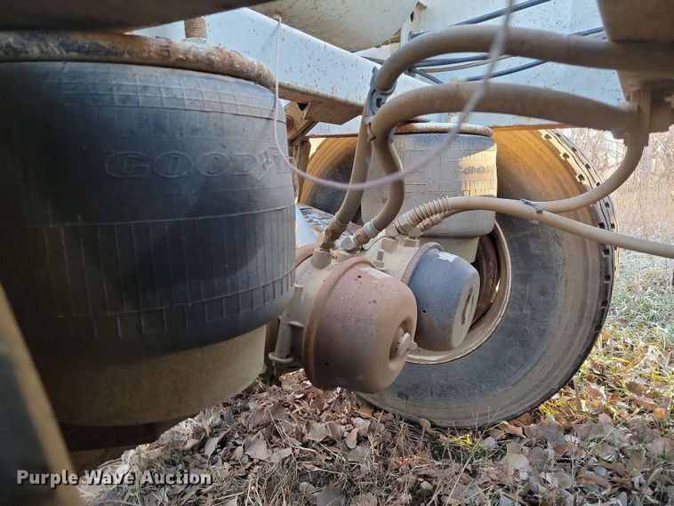 image for item KT9918 2012 Centerline Tank & Trailer MFG.  bottom dump trailer