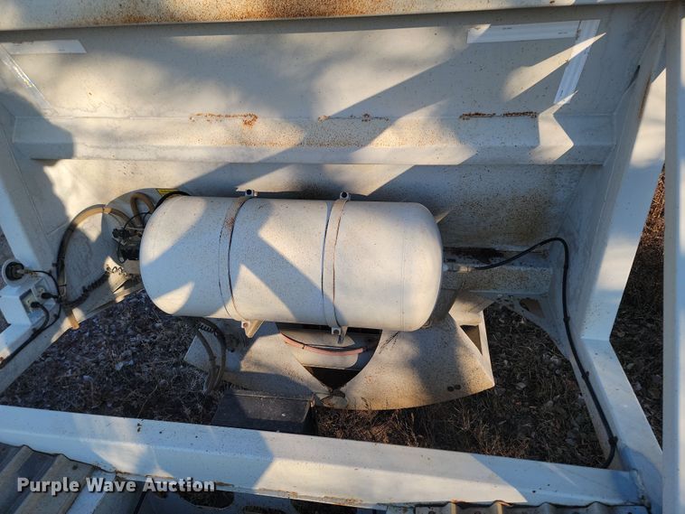 image for item KT9918 2012 Centerline Tank & Trailer MFG.  bottom dump trailer