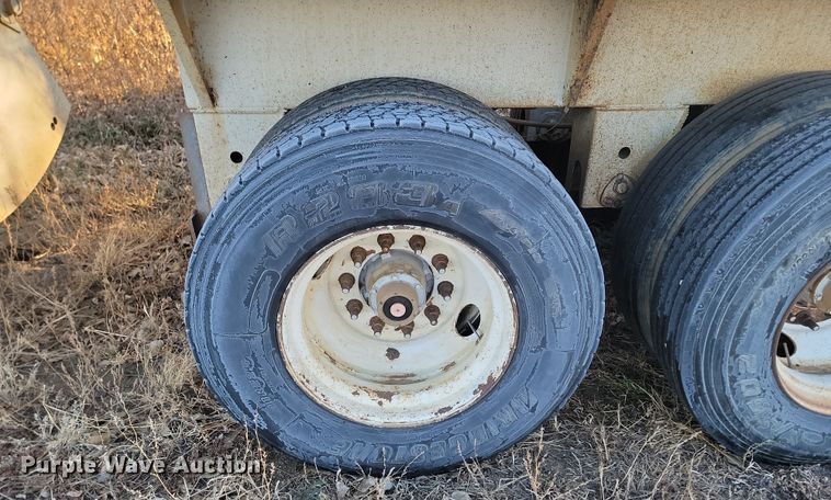 image for item KT9918 2012 Centerline Tank & Trailer MFG.  bottom dump trailer