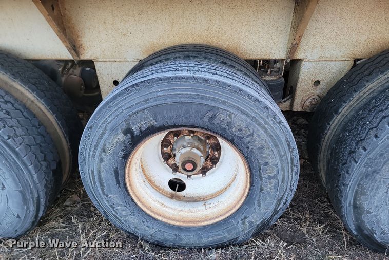 image for item KT9918 2012 Centerline Tank & Trailer MFG.  bottom dump trailer