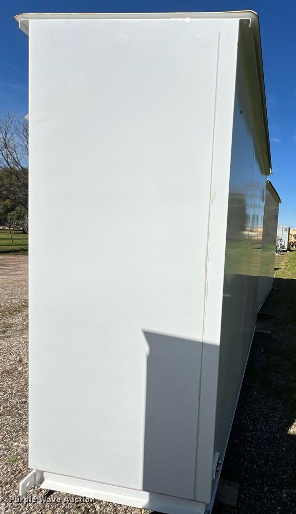 image for item KV9827 (2) Power Survey PACM2892/6.9-EXP capacitor banks