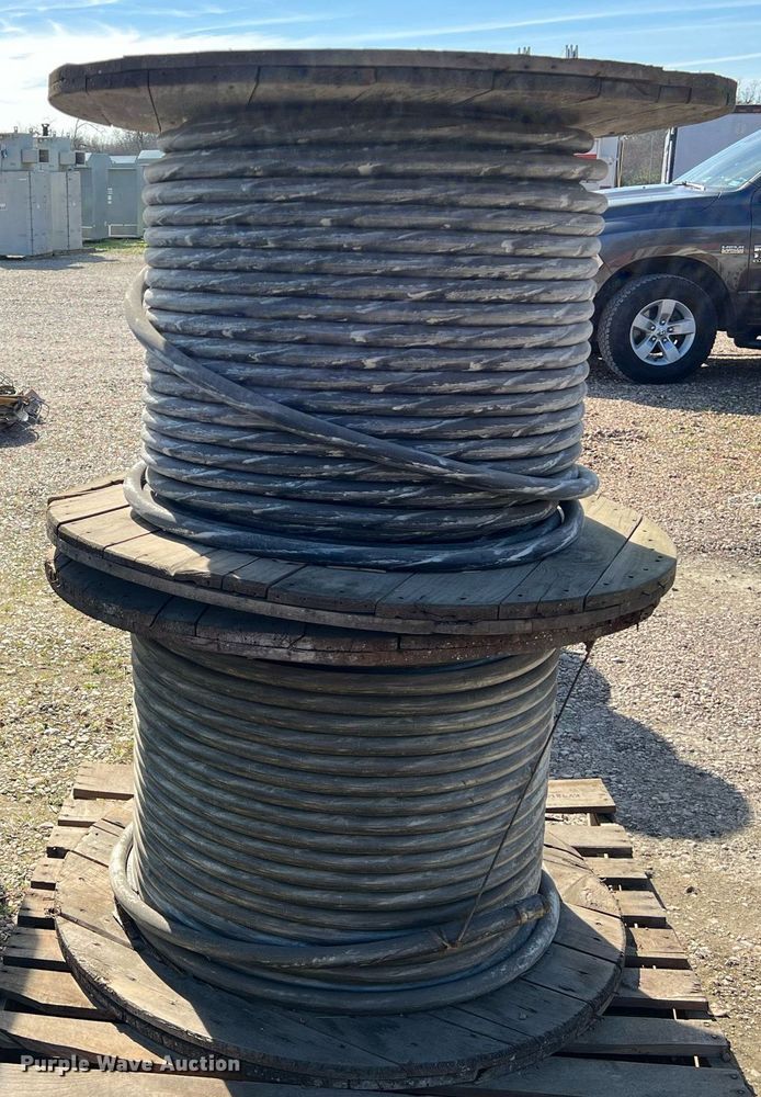 image for item KV9830 (4) pallets of wire