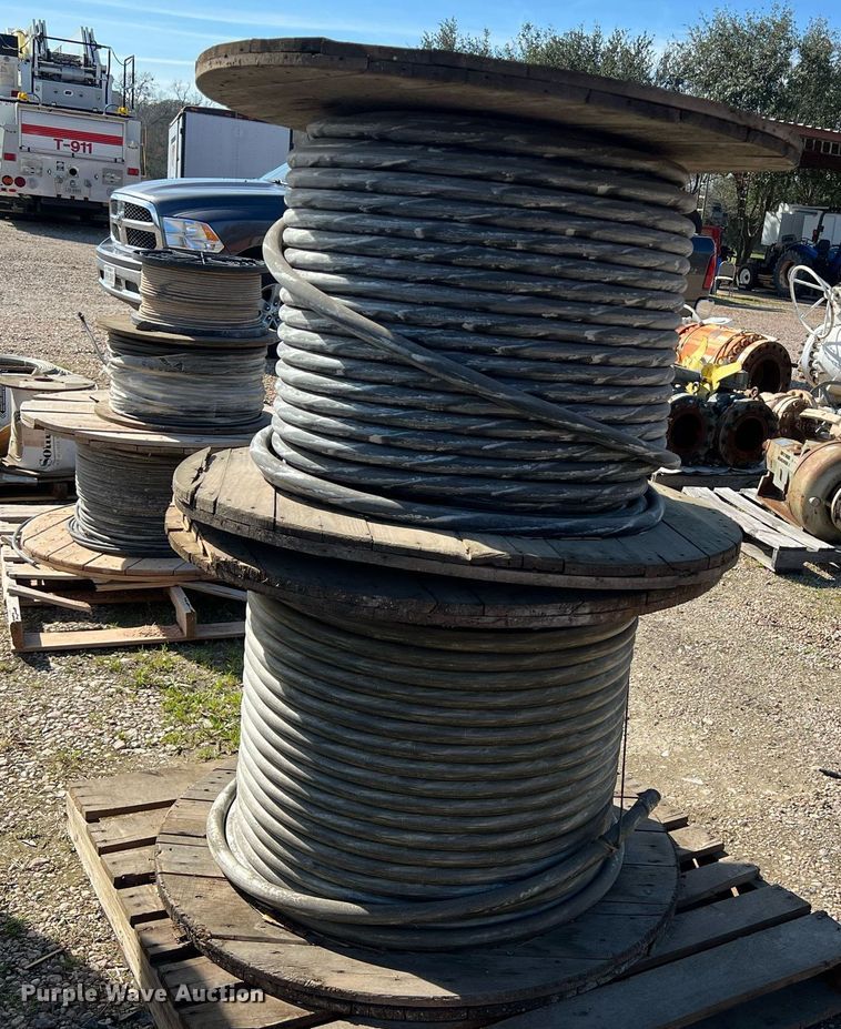 image for item KV9830 (4) pallets of wire