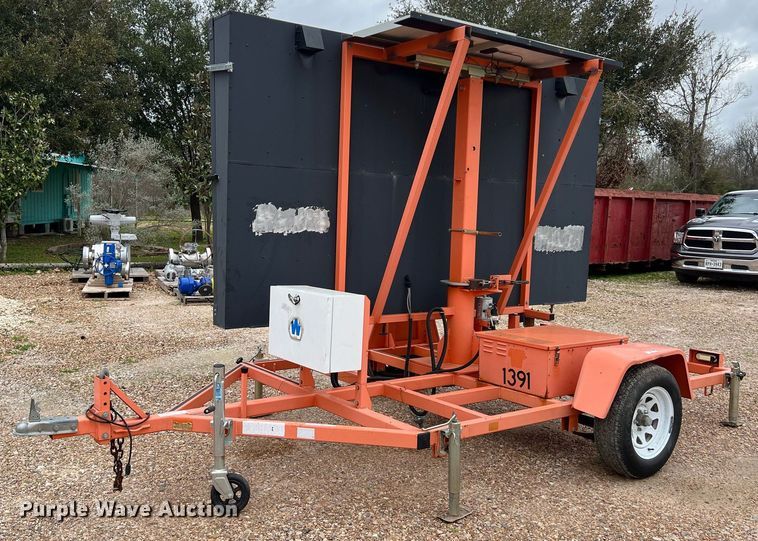 image for item KV9841 2011 Wanco WTMMB message board trailer