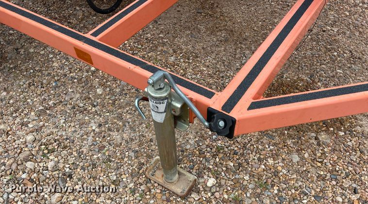 image for item KV9841 2011 Wanco WTMMB message board trailer