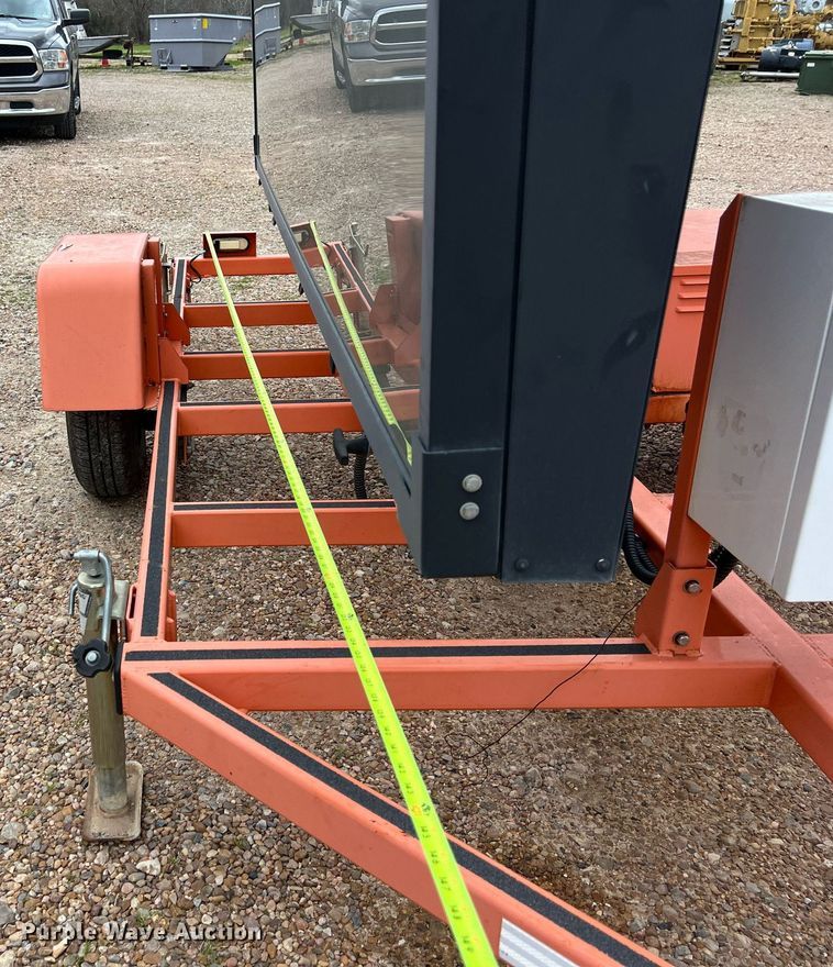 image for item KV9841 2011 Wanco WTMMB message board trailer