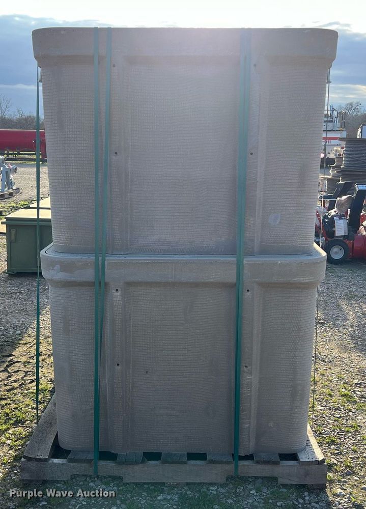 image for item KV9842 (4) underground enclosures