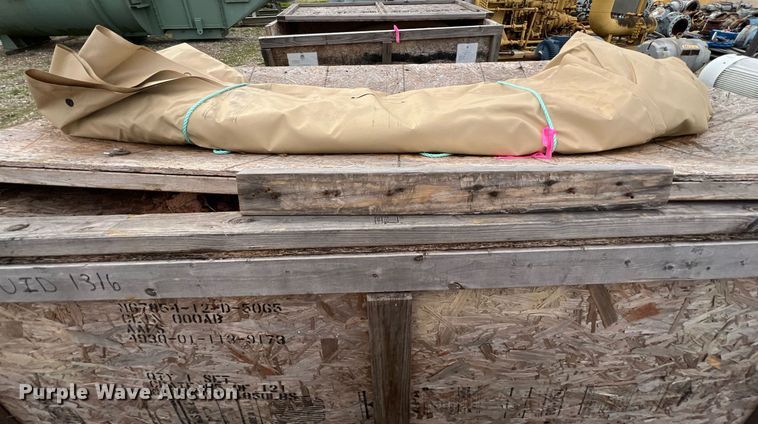 image for item KV9844 Milpaws bladder fuel tank