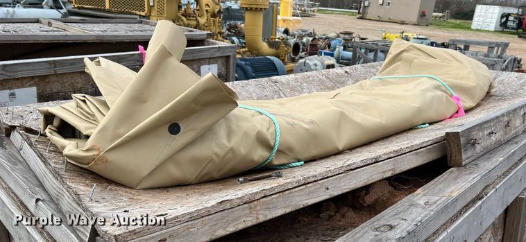 image for item KV9844 Milpaws bladder fuel tank