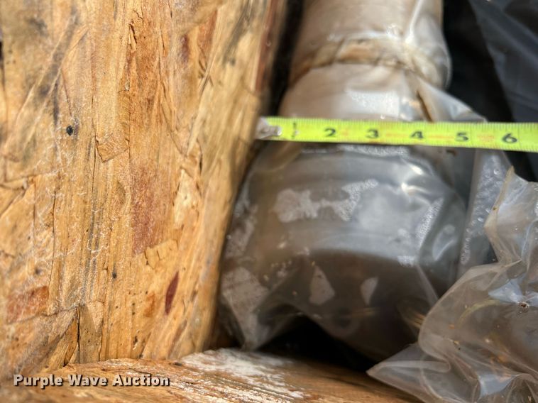 image for item KV9845 Milpaws bladder fuel tank