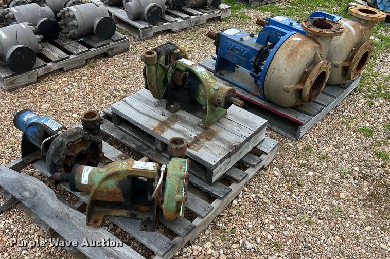 image for item KV9854 (5) centrifugal pumps