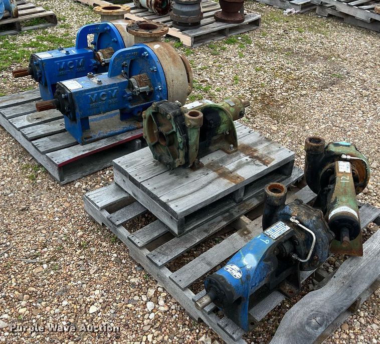 image for item KV9854 (5) centrifugal pumps