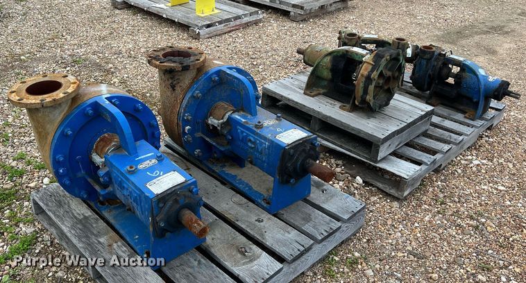 image for item KV9854 (5) centrifugal pumps