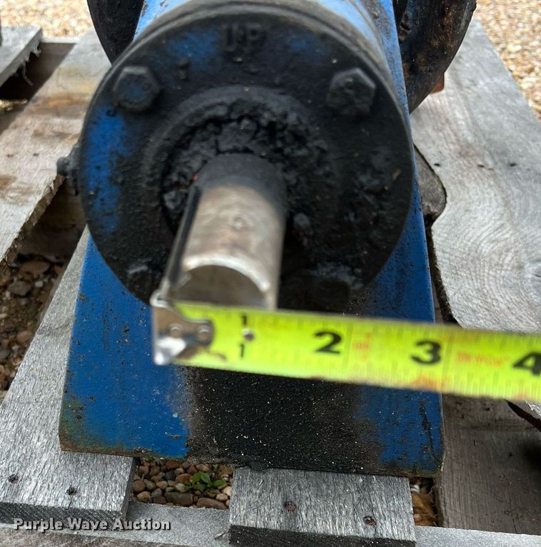 image for item KV9854 (5) centrifugal pumps