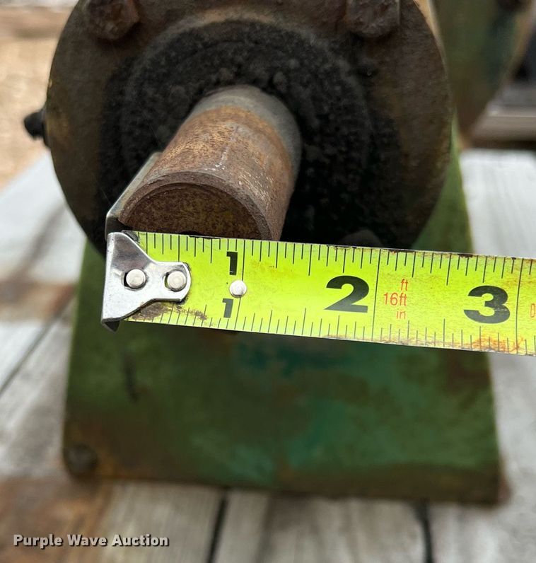 image for item KV9854 (5) centrifugal pumps