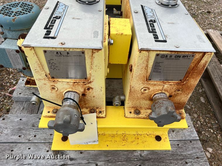 image for item KV9856 (3) pallets of pumps