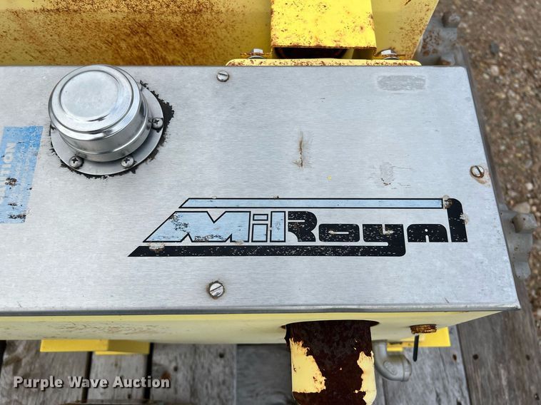 image for item KV9856 (3) pallets of pumps