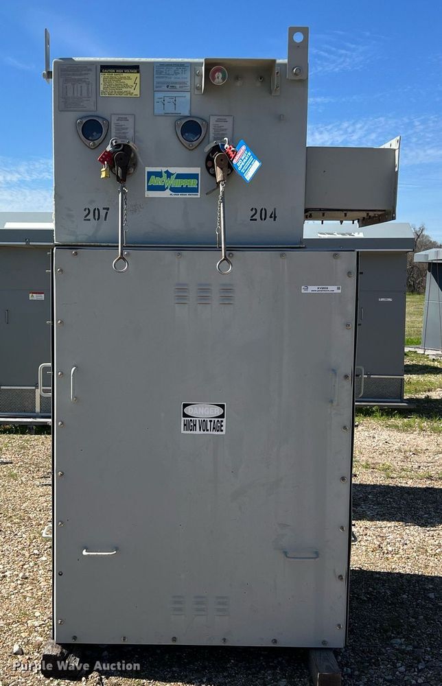 image for item KV9859 (2) 2008 Powell Loadbreak SF6 gas switches