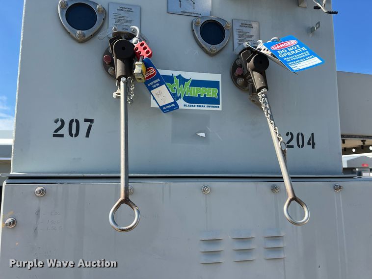 image for item KV9859 (2) 2008 Powell Loadbreak SF6 gas switches