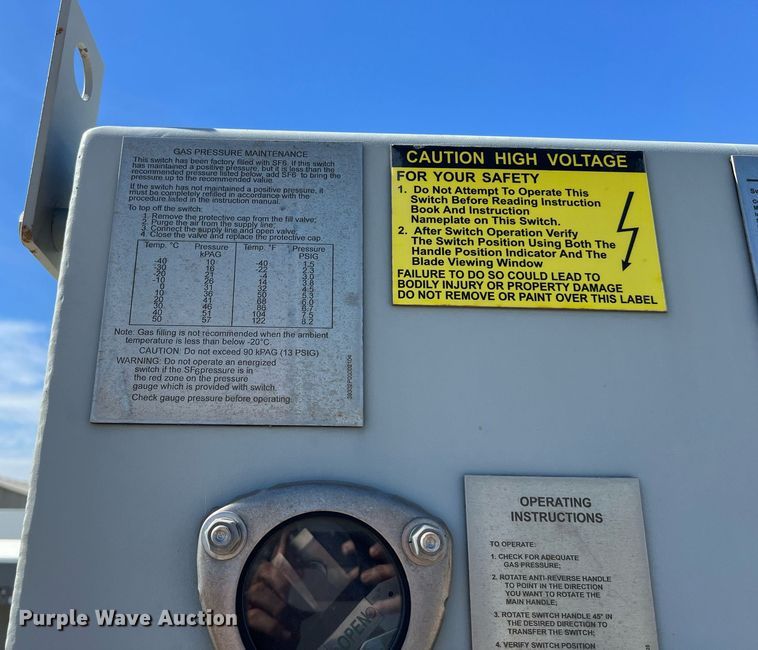 image for item KV9859 (2) 2008 Powell Loadbreak SF6 gas switches