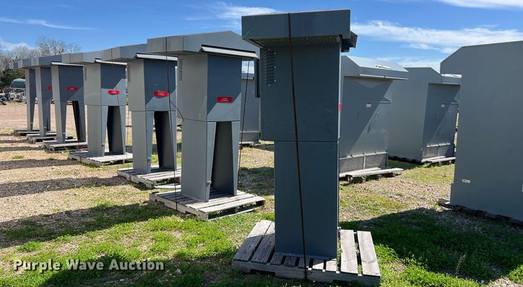 image for item KV9861 (7) Power systems plus 6LBN-20A load banks