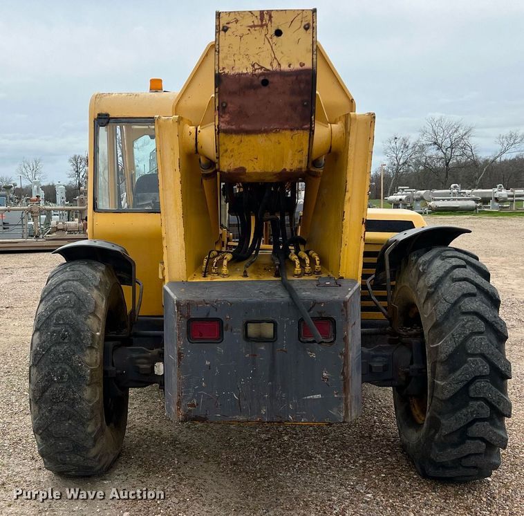 image for item KV9862 2004 Gehl DL10H telehandler