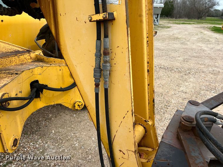 image for item KV9862 2004 Gehl DL10H telehandler