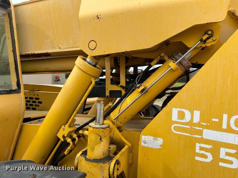 image for item KV9862 2004 Gehl DL10H telehandler