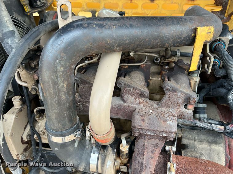 image for item KV9862 2004 Gehl DL10H telehandler