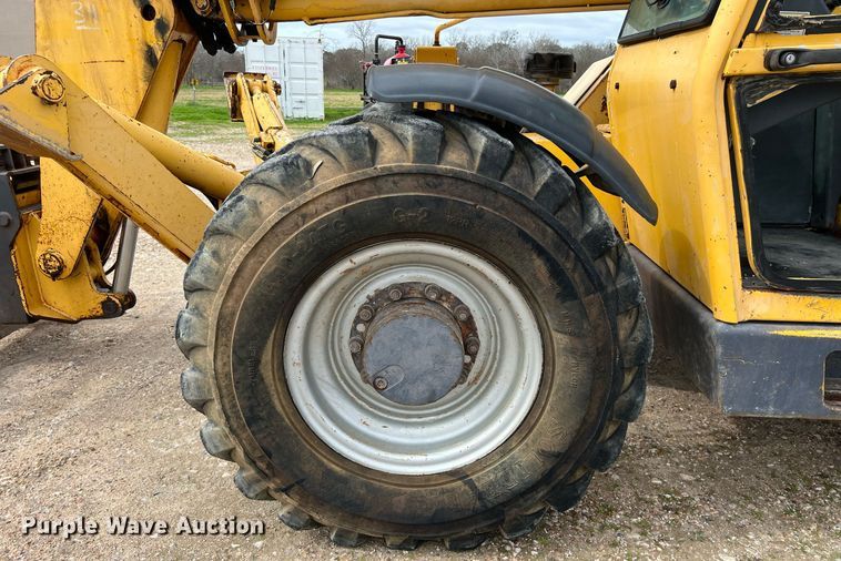 image for item KV9862 2004 Gehl DL10H telehandler