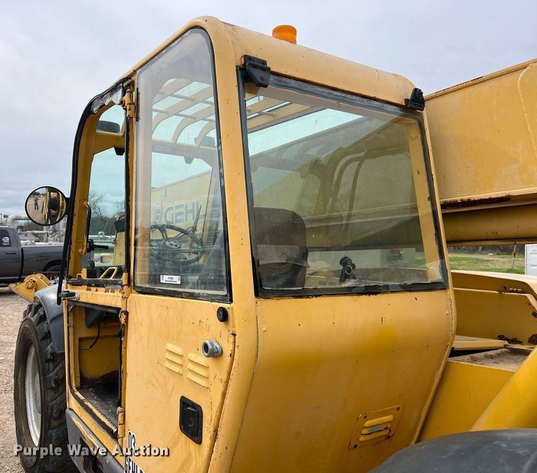 image for item KV9862 2004 Gehl DL10H telehandler