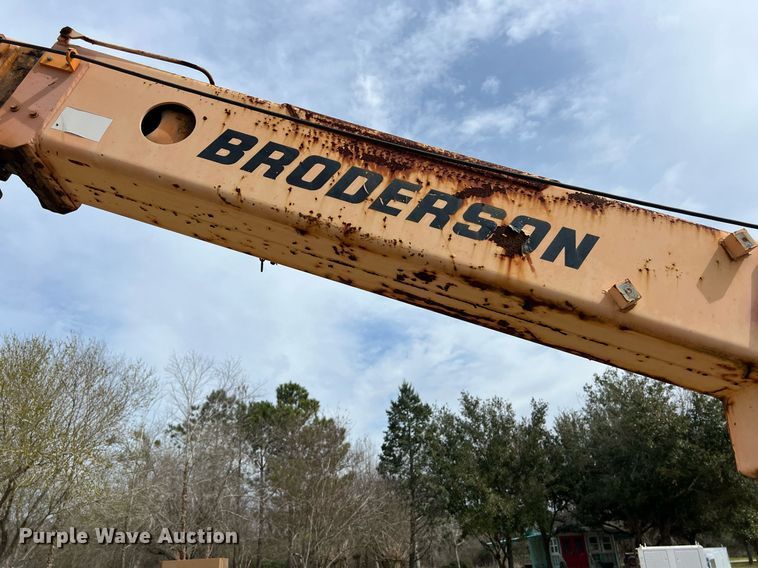 image for item KV9865 Broderson 10 80 2D crane
