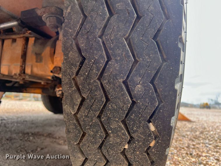 image for item KV9865 Broderson 10 80 2D crane