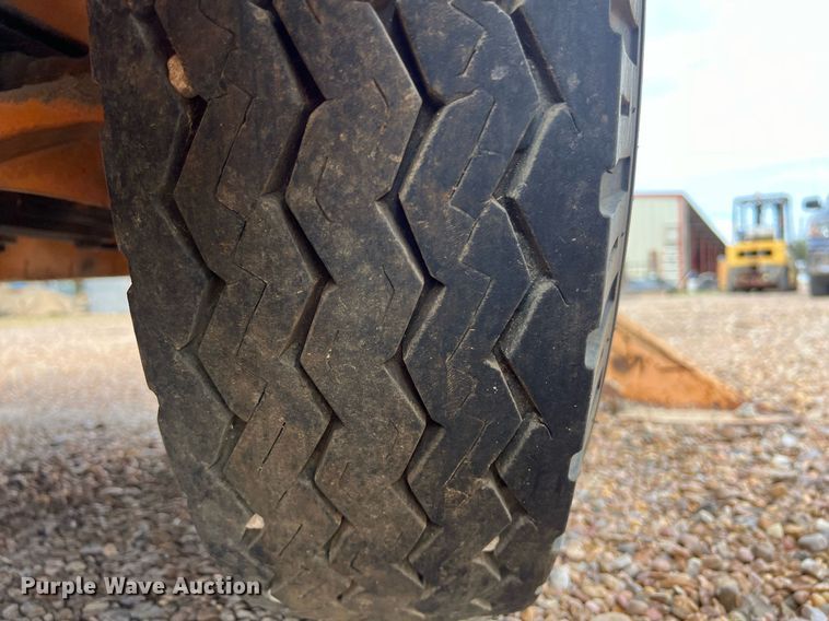 image for item KV9865 Broderson 10 80 2D crane