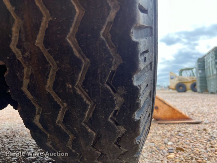 image for item KV9865 Broderson 10 80 2D crane