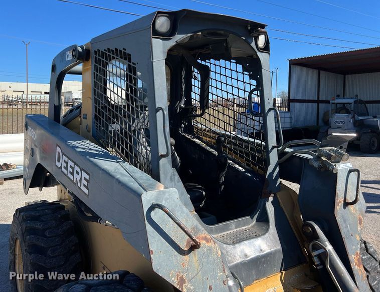 image for item KV9869 2012 John Deere 328D skid steer loader