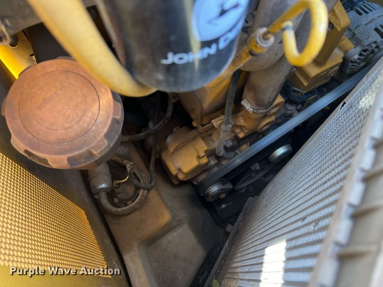 image for item KV9869 2012 John Deere 328D skid steer loader