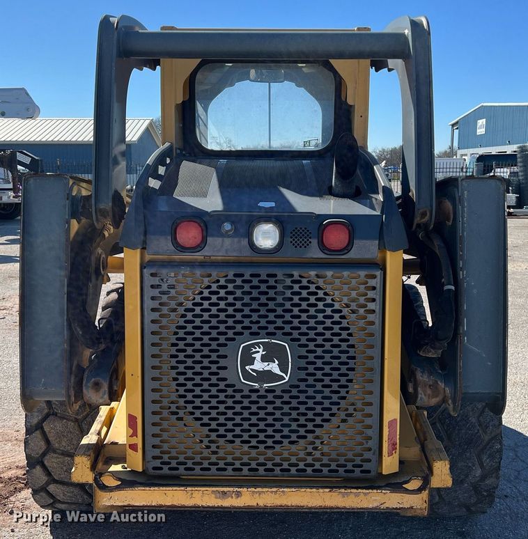 image for item KV9870 2012 John Deere 328D skid steer loader