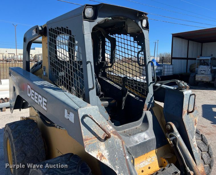image for item KV9870 2012 John Deere 328D skid steer loader