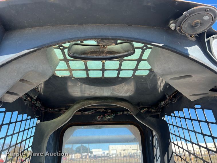 image for item KV9870 2012 John Deere 328D skid steer loader