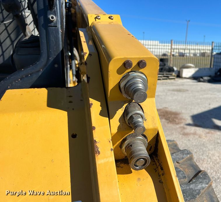 image for item KV9871 2016 Caterpillar 262D skid steer loader