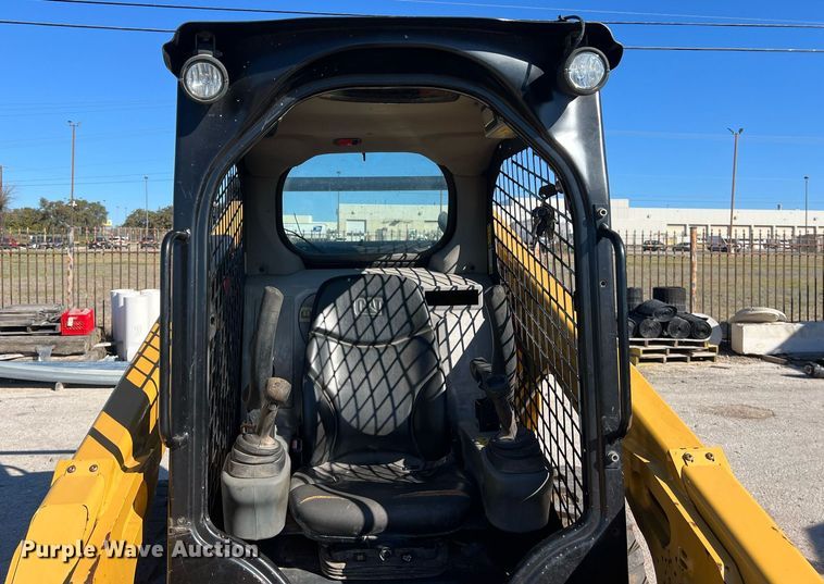 image for item KV9871 2016 Caterpillar 262D skid steer loader