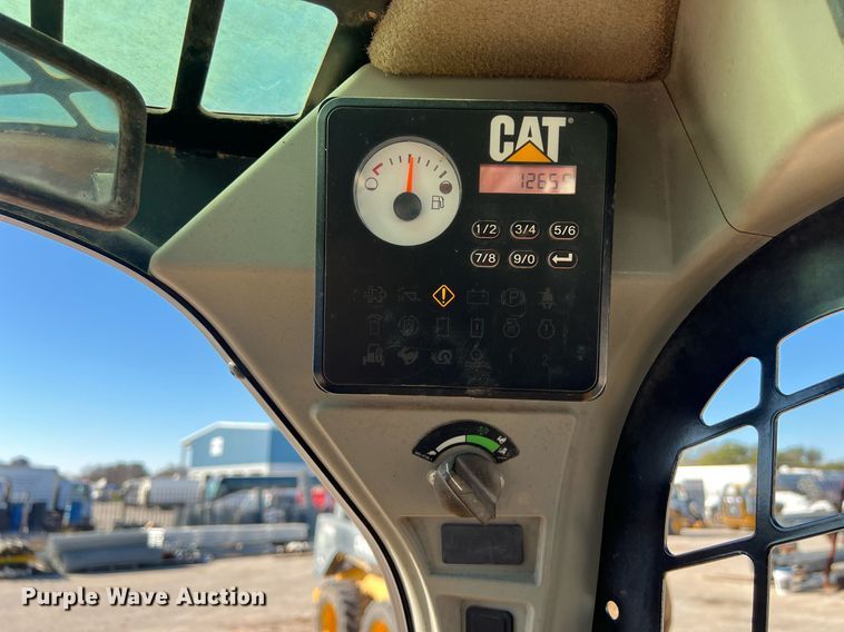 image for item KV9871 2016 Caterpillar 262D skid steer loader