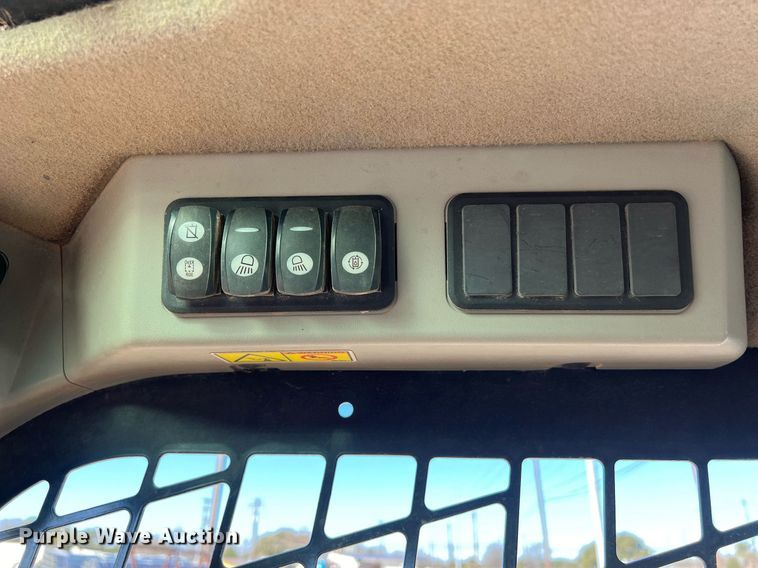 image for item KV9871 2016 Caterpillar 262D skid steer loader