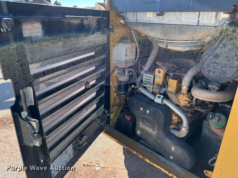 image for item KV9871 2016 Caterpillar 262D skid steer loader