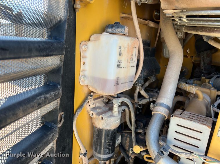 image for item KV9871 2016 Caterpillar 262D skid steer loader