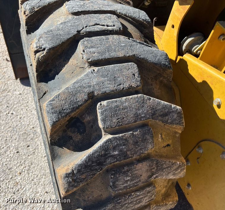 image for item KV9871 2016 Caterpillar 262D skid steer loader